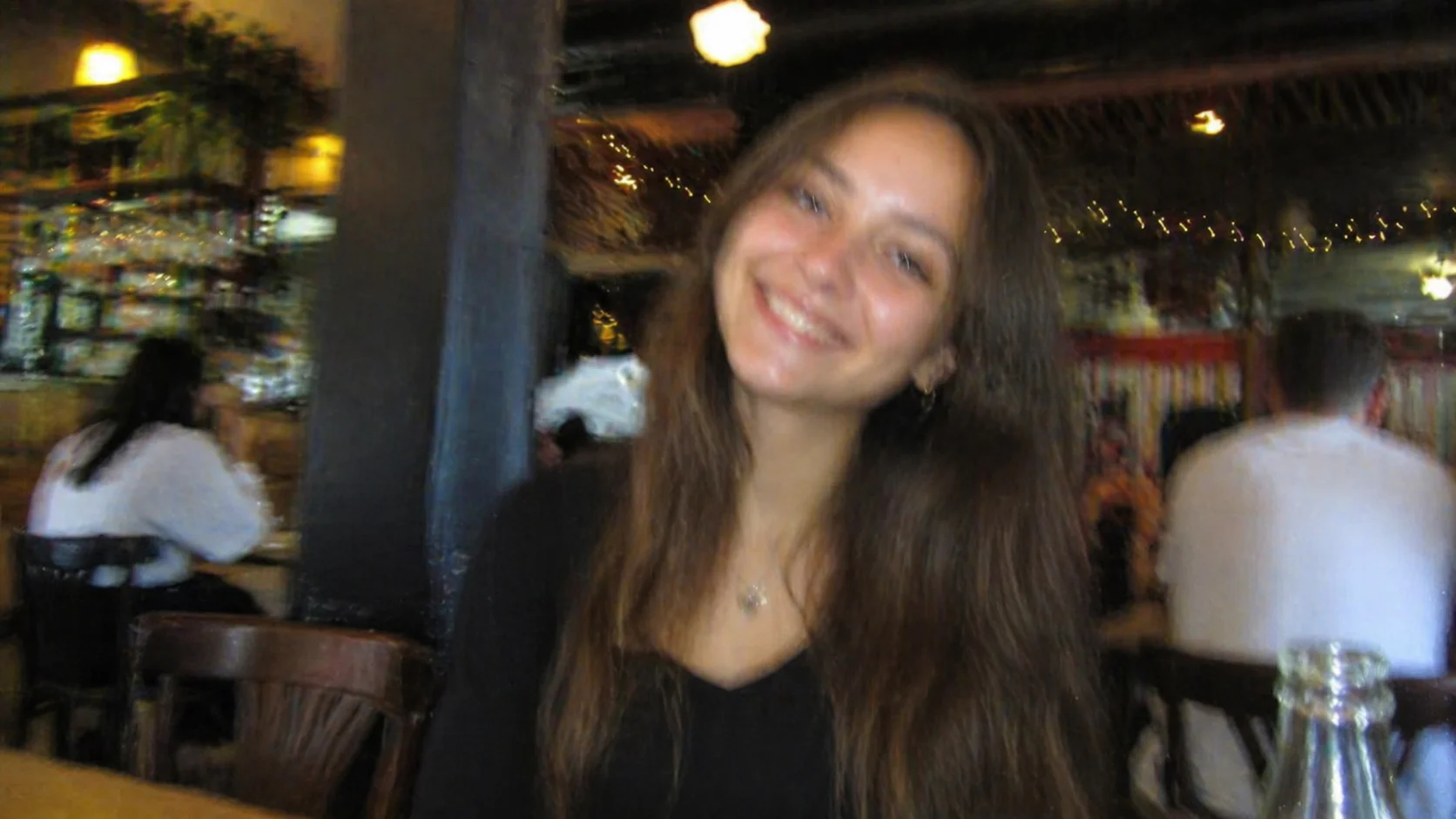 Slightly blurry portrait before sharpness recovery